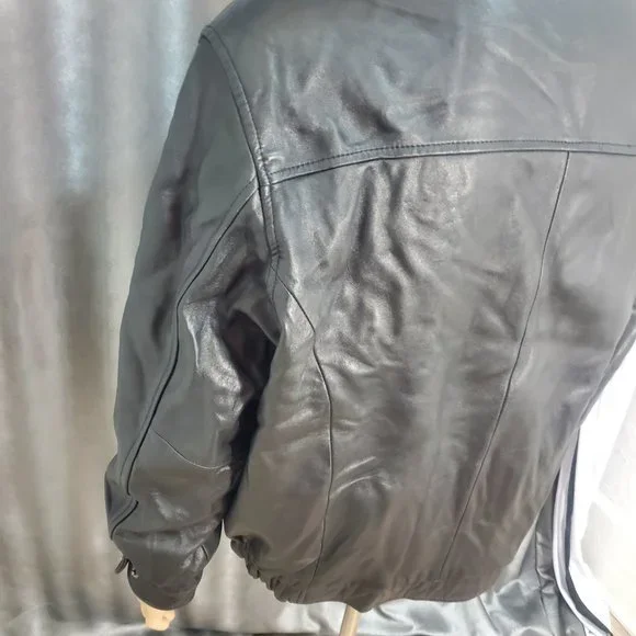 Men's Large Hathaway Soft Leather Bomber Jacket Vintage Great Condition.